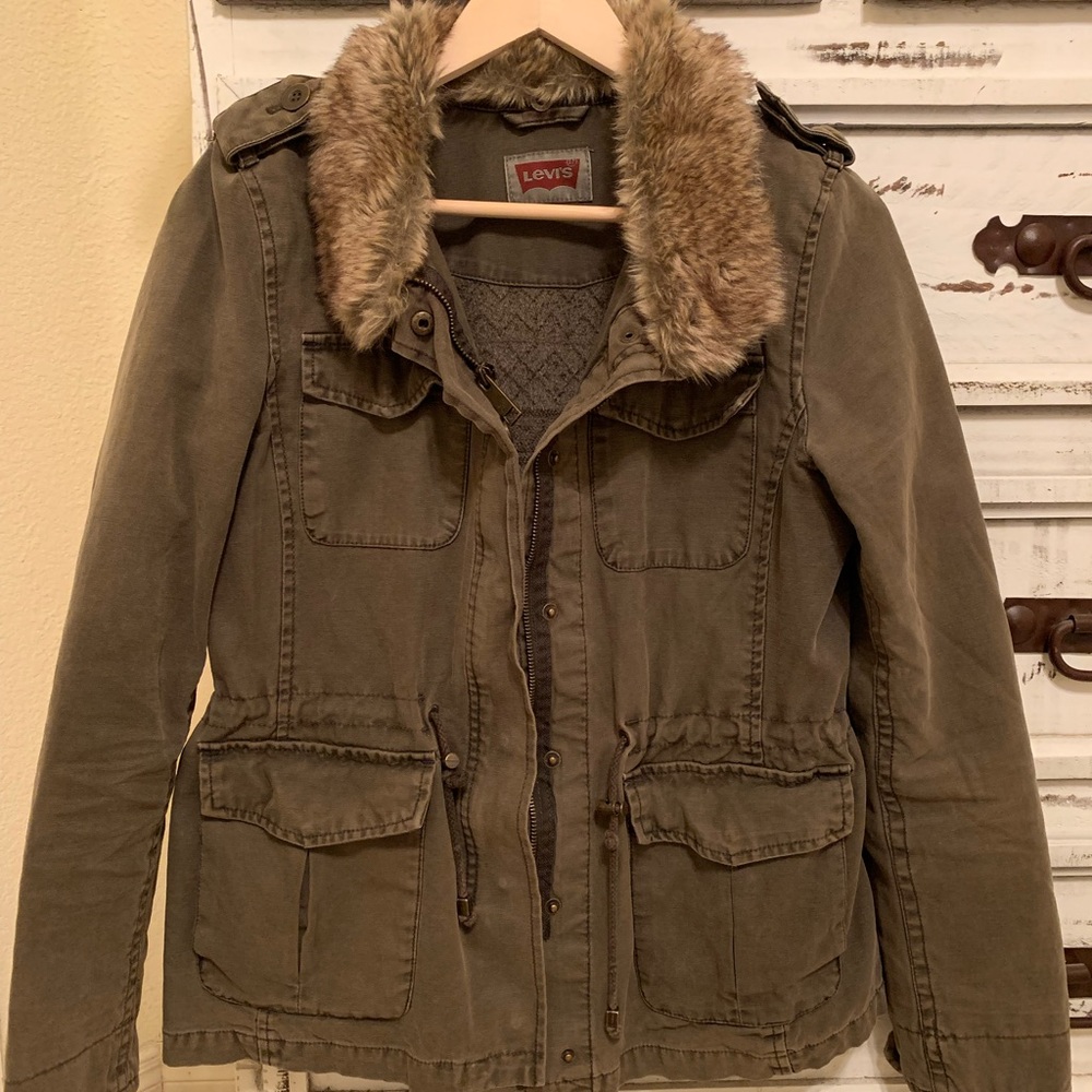 Levi’s Utility Cargo Jacket